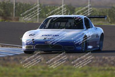 media/Jan-18-2026-CalClub SCCA (Sun) [[8bc6468723]]/Group 7 Race/Turn 1/